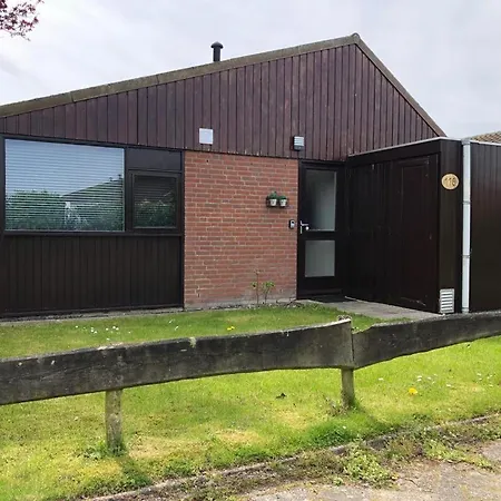 Comfortabel 6-persoons Nabij Strand, Bos, Duinen En Ferienhaus Warmenhuizen