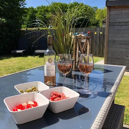 Comfortabel 6-persoons Nabij Strand, Bos, Duinen En Warmenhuizen