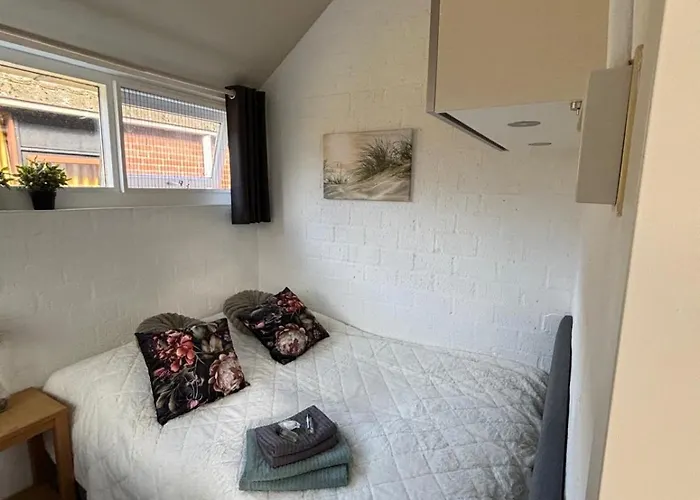 6-Persoons Huis Met Omheinde Tuin Vlakbij Strand, Hond Welkom Ferienhaus *