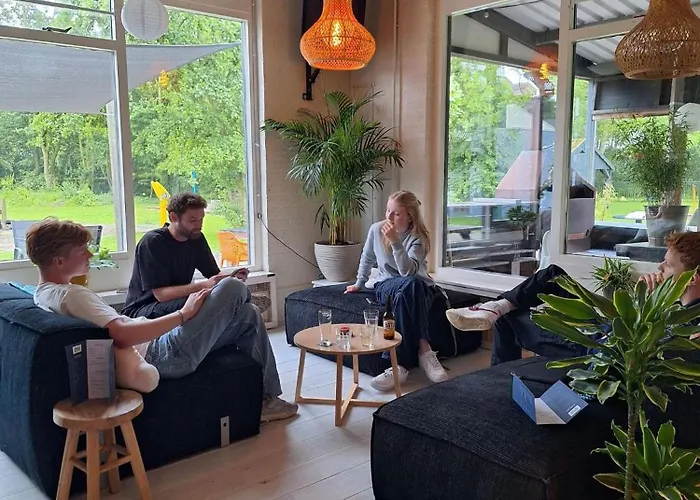 6-Persoons Huis Met Omheinde Tuin Vlakbij Strand, Hond Welkom